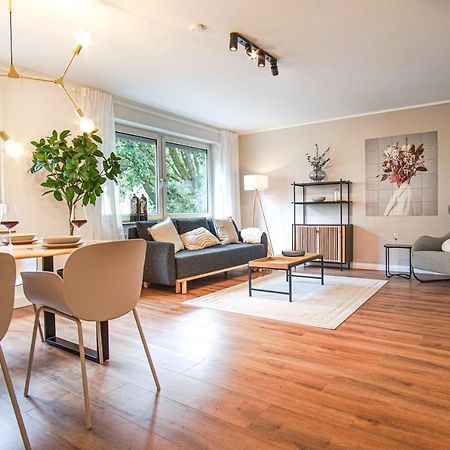 Homefy Bright And Cozy Holiday Apartment - Washer & Dryer - Free Parking Essen Eksteriør billede