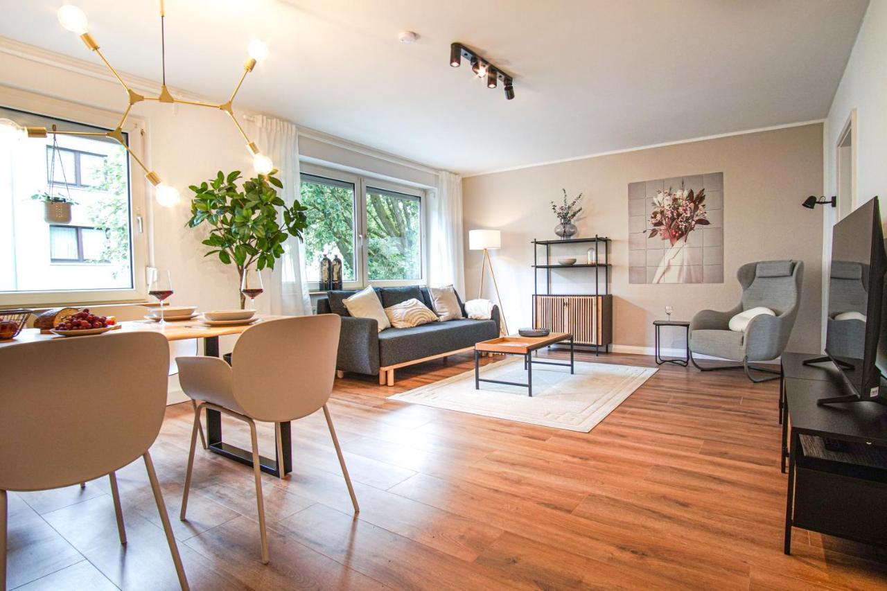 Homefy Bright And Cozy Holiday Apartment - Washer & Dryer - Free Parking Essen Eksteriør billede