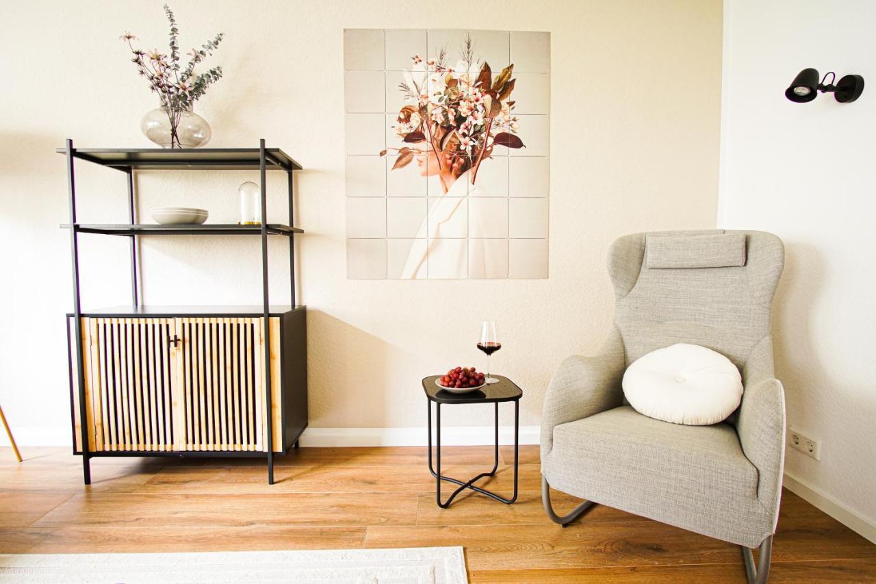 Homefy Bright And Cozy Holiday Apartment - Washer & Dryer - Free Parking Essen Eksteriør billede